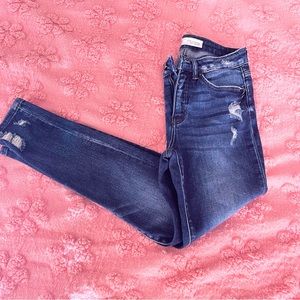 BKE STELLA HIGH RISE SLIM FIT- ANKLE SKINNY JEANS